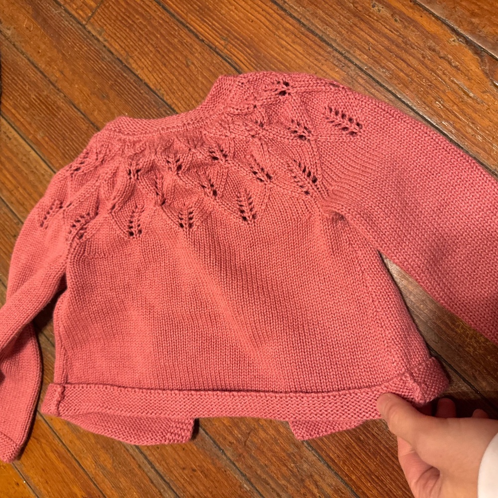 Baby Boden sweater cardigan size 6-12 months eyelet knitwear - Picture 3 of 4